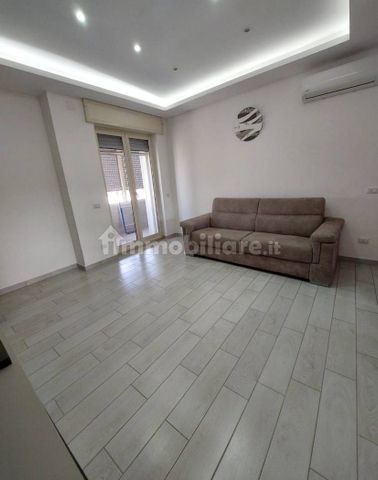 Trilocale via Emilia 6, Secondigliano, Napoli - Foto 2