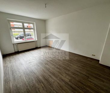 Neuer Boden, Balkon und Gartennutzung! 3 Zimmer Wohnung in angenehm... - Foto 2