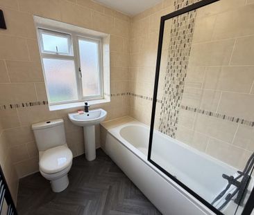 3 bedroom detached house to rent - Photo 6