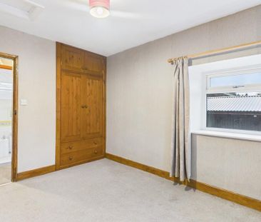 4 bedroom farm house to rent - Photo 4