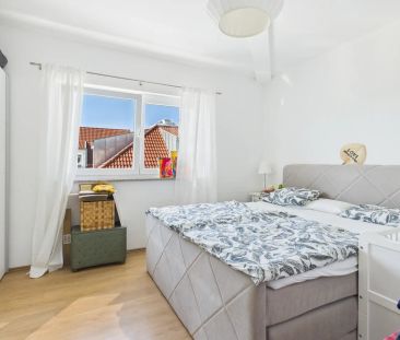 Traumhaftes Wohnen mit Dachterrasse in bester Lage des Alten Westen... - Photo 3