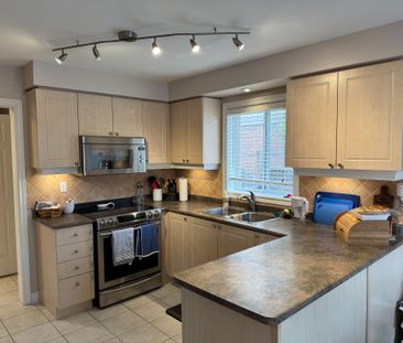 For Lease - 171 Willowbrook Drive, Whitby, Ontario - Photo 6