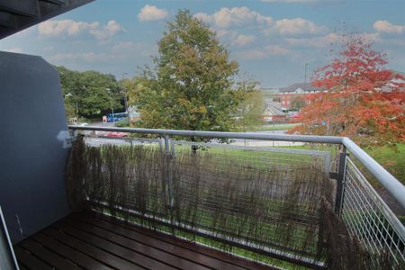 2 bedroom apartment to rent - Photo 2