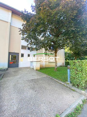 T3 AVEC BALCON TILLEROYES - Photo 2