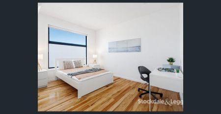 MODERN SHARED HOUSE! ALL BEDROOMS WITH ENSUITES & SPLIT SYSTEMS (2 rooms available) - Photo 2