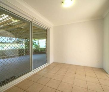 Lovely Home in Quiet Location! - Photo 5