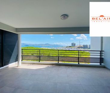 Location Appartement 3 pièces 58m² FORT DE FRANCE 97200 - Photo 2