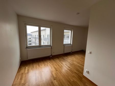 Runebergsgatan, Nyköping - Photo 2