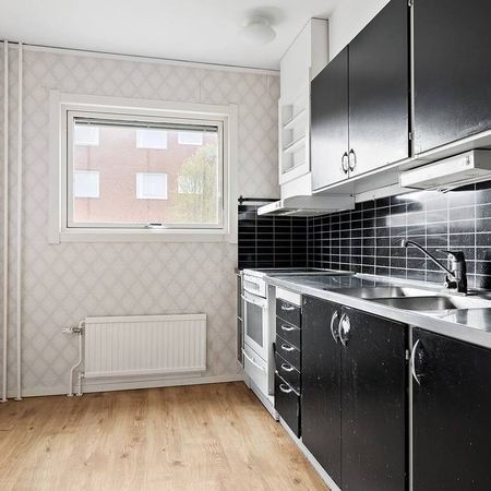 Bergkullevägen, Trollhättan - Photo 3