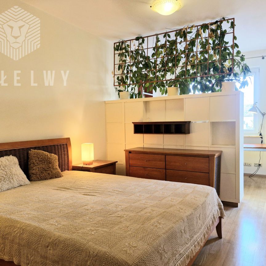 Eleganckie 2 pokoje - tuż przy metrze Kabaty. - Photo 1