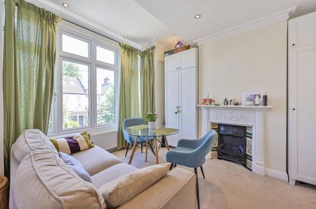 2 bedroom flat to rent - Photo 5