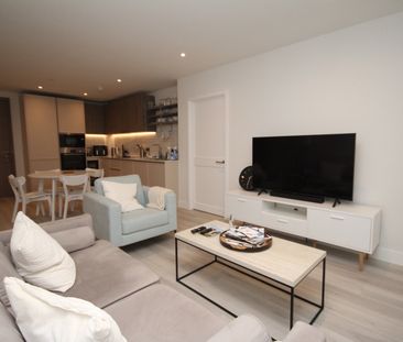 2 Bed Flat, Cairncross House, SE3 - Photo 6