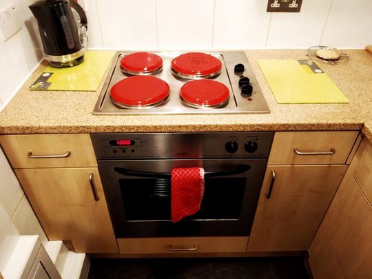 Studio Flat, London, N3 - Photo 1