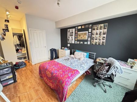 13 Broomfield Road, Leeds, LS6 3DE - Photo 3