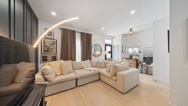 For Lease - 128 Cayuga Street, Brantford, Ontario - Photo 1