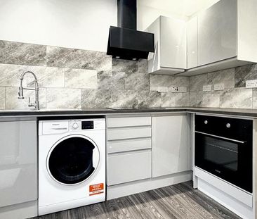 2 bedroom flat to rent - Photo 6