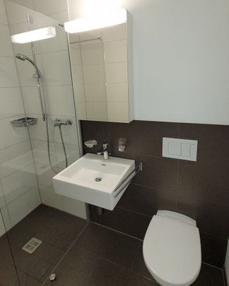 Modern wohnen - zentral in Grenchen! - Photo 1