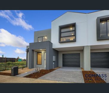 10 Pettigrew Street, Mambourin, Vic 3024 - Photo 1