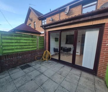 2 bedroom terraced house to rent - Photo 4