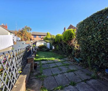 2 bedroom terraced house to rent - Photo 6