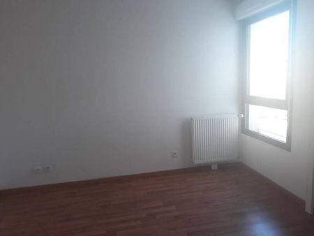 Appartement 4 pièces - - Photo 3