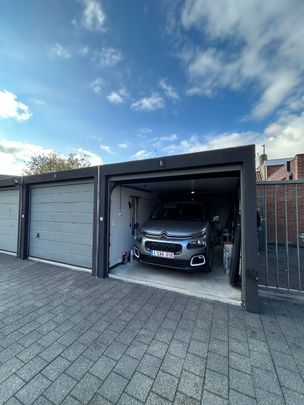 Gelijkvloers app met 1 slaapkamer en garage - Foto 1