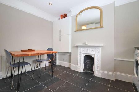 Victoria Avenue, Surbiton, KT6 - Photo 3