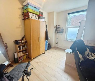 2 bedroom maisonette to rent - Photo 3