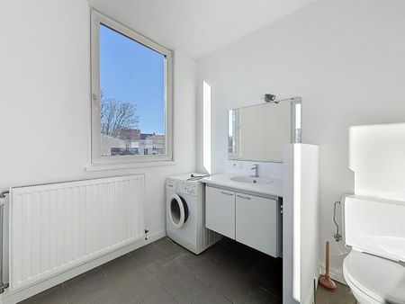 Place du Châtelain: Beautiful 2-bedroom apartment - Photo 5