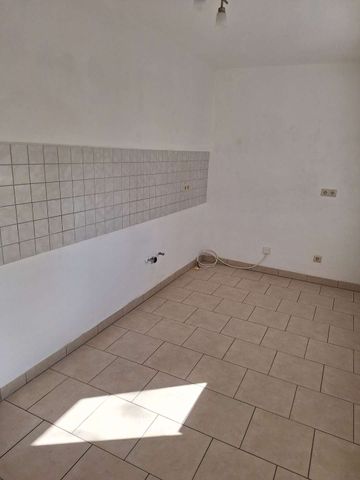 Tolle 3-Zimmer-Dachgeschosswohnung in der Weimarer Innenstadt! - Photo 4