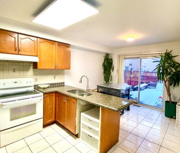 For Lease - 55 Velvet Grass Lane Unit# A, Brampton, Ontario - Photo 3