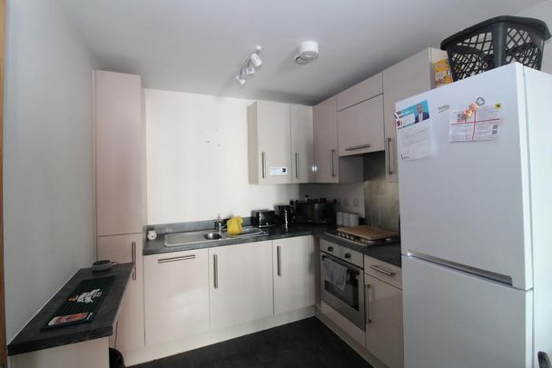 1 bedroom flat to rent - Photo 1