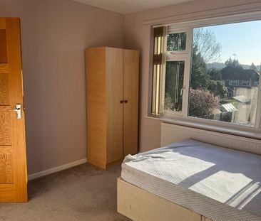 Room in a Shared House, Egdon Drive, LU2 - Photo 3