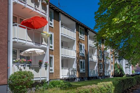 In bester Stadtnähe: Helle Wohnung mit Balkon frei! - Photo 3