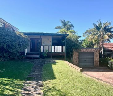 Charming Family Home in Escarpment Foothills - Photo 6