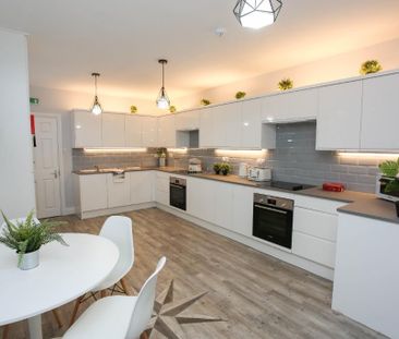 Studio to rent - Photo 5