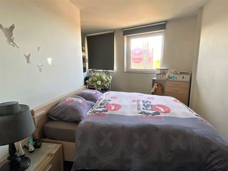 Ruim appartement met twee slaapkamers - Foto 4