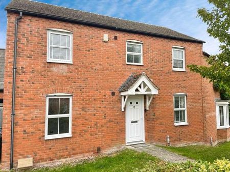 St. Peters Way, Stratford-upon-avon, CV37 - Photo 5