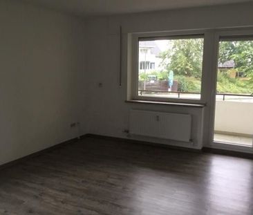 Neue Wohnung, neues Glück! 2-Zimmer-Wohnung mit Balkon in Weende - Photo 4