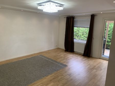 Bullerholmsgränd, Skärholmen - Foto 5