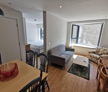 1 bedroom flat to rent - Photo 1