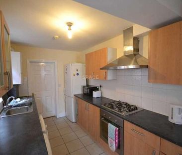 Grange Avenue, Earley, Reading, Berkshire, RG6 - Photo 6