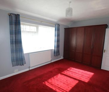 2 bedroom semi-detached house to rent - Photo 5