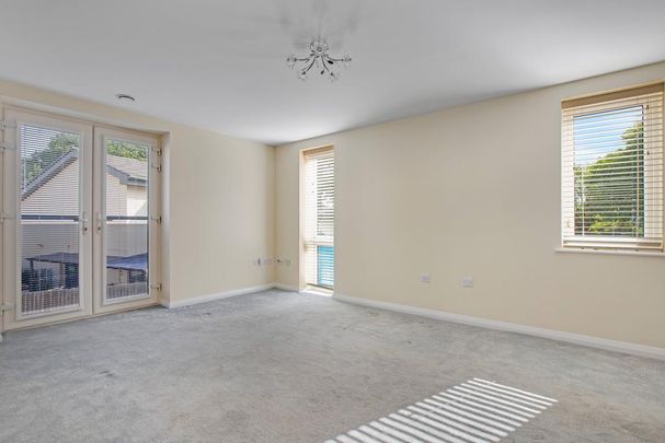 1 bedroom retirement property to rent - Photo 1