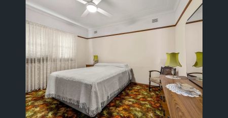 6 Month Lease Only - Well Maintained Single Level Home - Photo 4