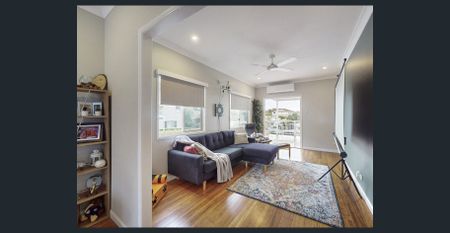 Perfect Hillside Location - Photo 3