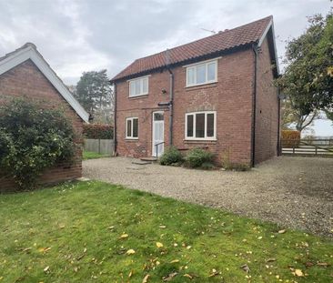 Main Street, Sand Hutton - Photo 5