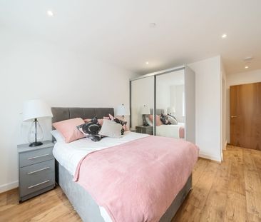 2 bedroom flat to rent - Photo 4