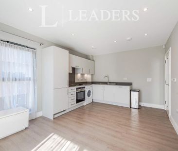 2 bedroom flat to rent - Photo 6