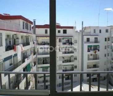 Valencia - Photo 4